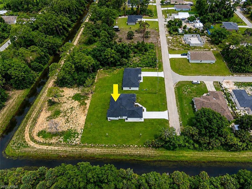 1st image of 301 Long AVE S