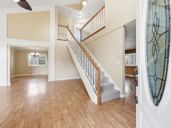 5th image of 7481 Maximillian Pl
