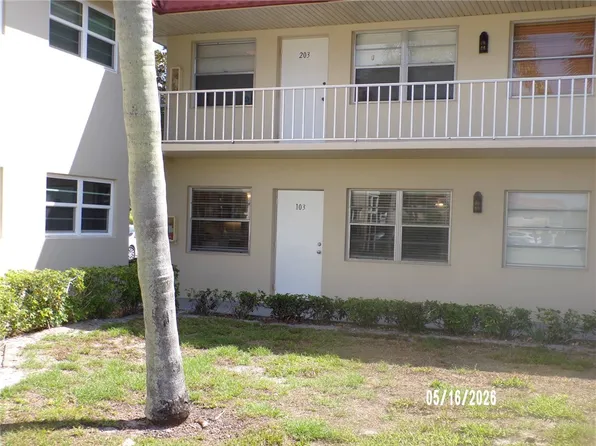 104 Royal Oak Dr APT 103, Vero Beach, FL 32962