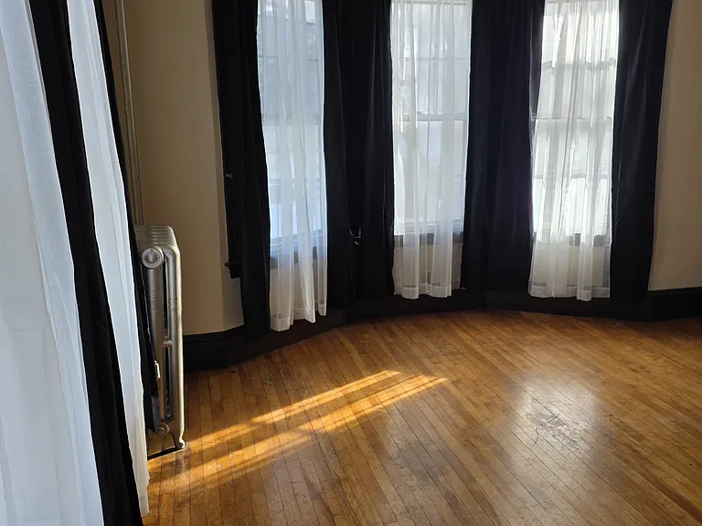 98 Wood St #3 — Photo 22