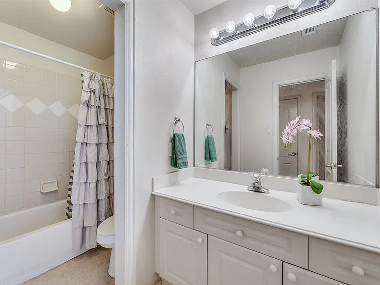 402 Horse Shoe Dr — Photo 20