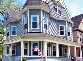 19 Bruce St, Dorchester, MA 02124