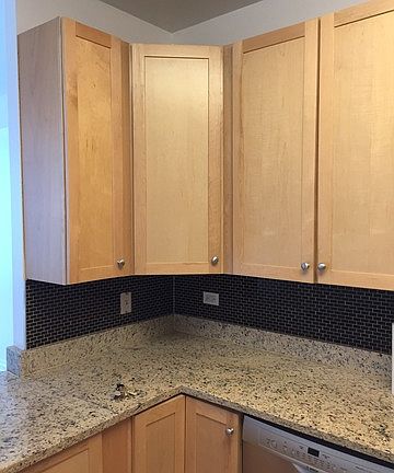 4th image of 33 W Ontario St APT 45E