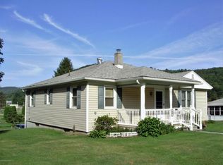 49 Veterans Dr, New Milford, PA 18834