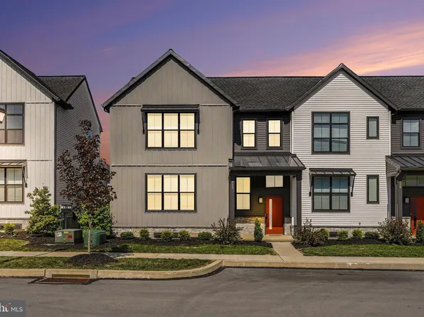 117 Larkin Dr, Mechanicsburg, PA 17055
