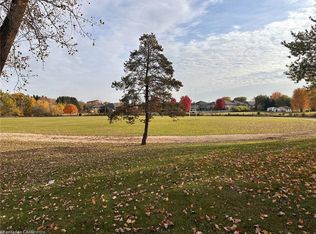 575 Raglan St, Minto, ON N0G2P0