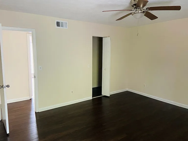 3293 Abbeywood Dr — Photo 12