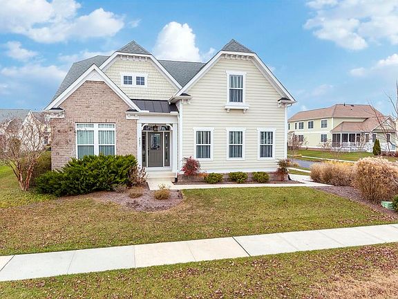 3rd image of 36351 Sunflower Blvd