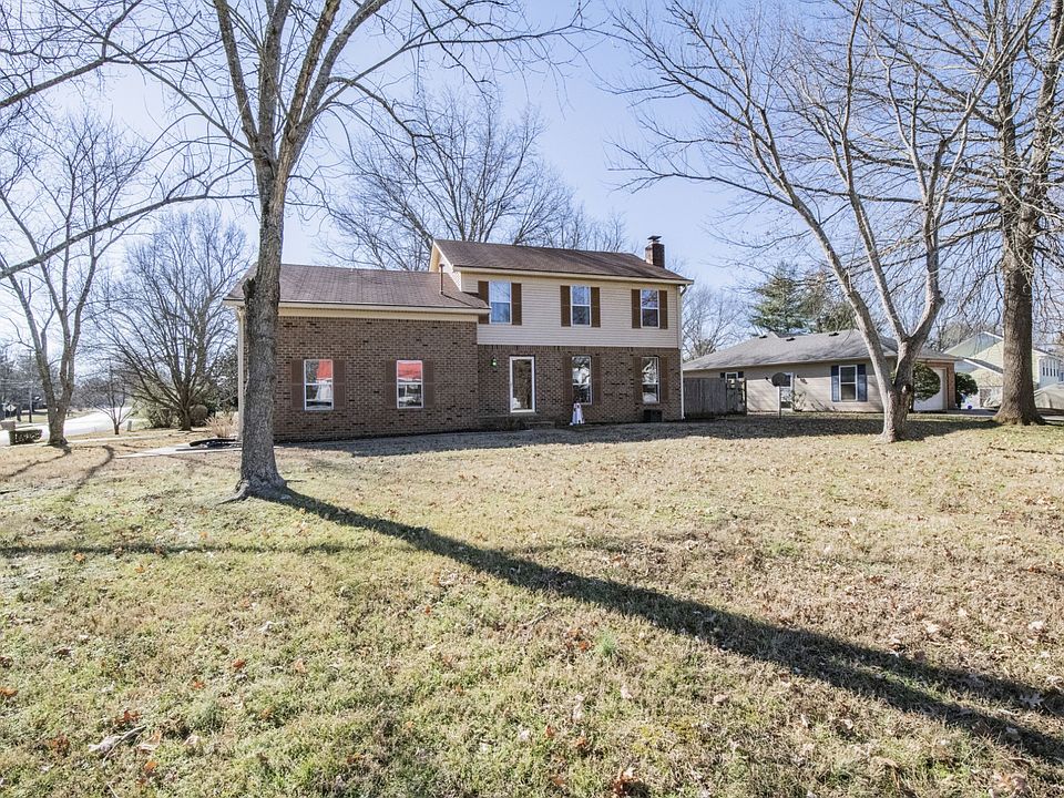 1st image of 1403 Ashlawn Dr