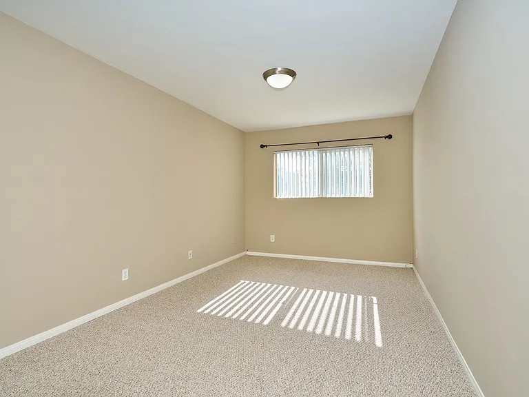301 Carnelian St — Photo 17