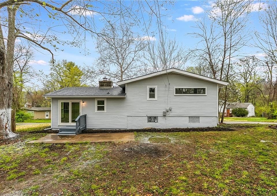6307 E 96th St, Kansas City, MO 64134 | Zillow
