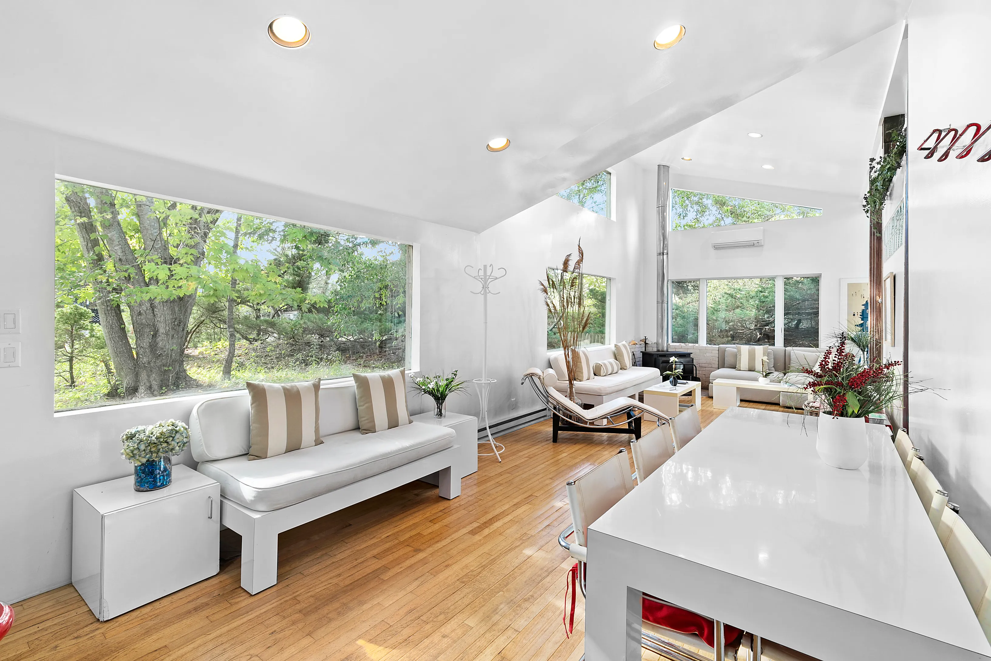 49 Mako Ln in Amagansett | Out East