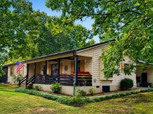 11 Harbour Rd NE, Rome, GA 30165