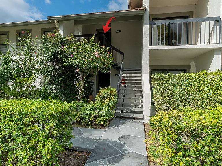 11355 Pond View Dr #D203 — Photo 26