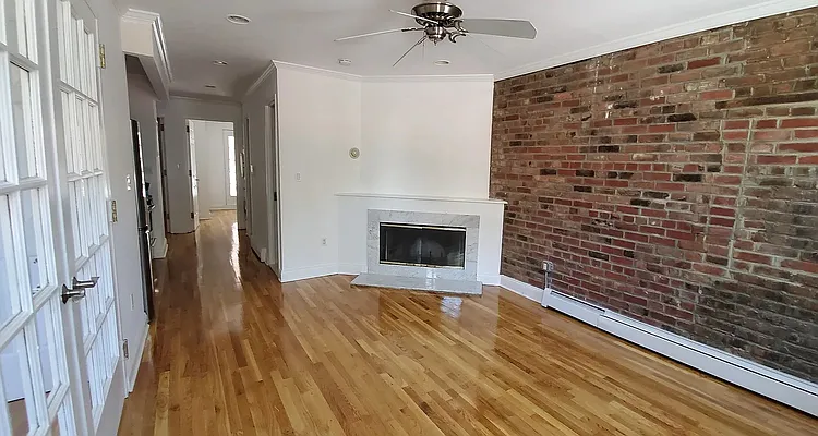 Rented by Level Group | media 1