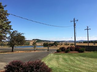 2915 Perrydale Rd, Dallas, OR 97338