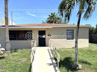 725 Caddie Pl, West Palm Beach, FL 33409