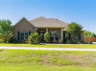 2393 Phylis Rae Dr, Pace, FL 32571