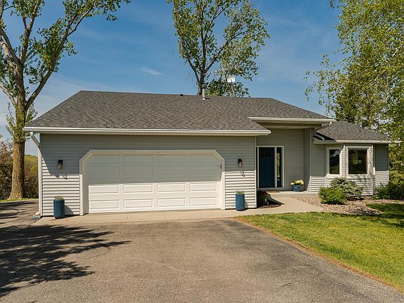 3rd image of 2141 Silver Creek Ct NE