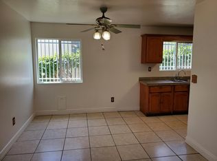837 W 93rd St, Los Angeles, CA 90044