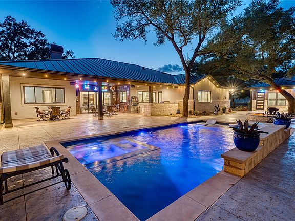 5th image of 417 Haney Trce