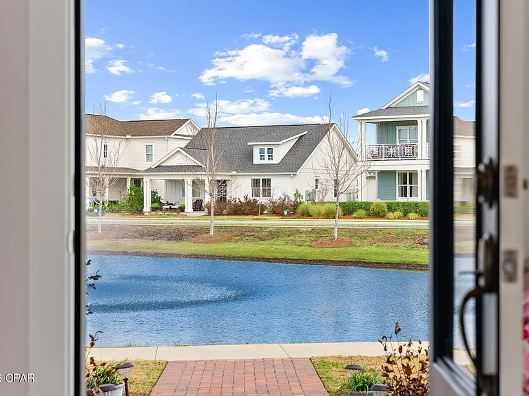 2101 Kingfisher Ct — Photo 6