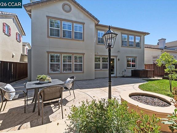 4th image of 211 Cullens Ct