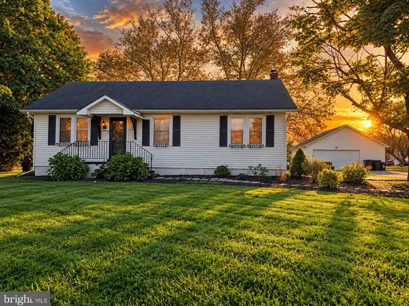 537 Sickler Ave, Sicklerville, NJ 08081