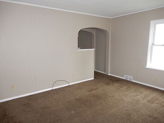 4th image of 395 1st St #395