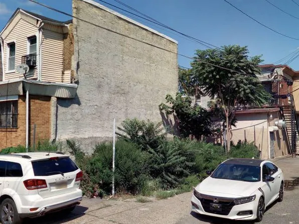 4501 N Reese St, Philadelphia, PA 19140