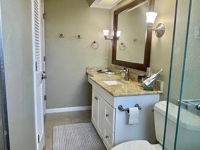 1418 Normandy Park Dr #7 — Photo 17