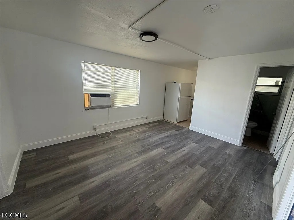 2 bed, 1.0 bath, 580 sqft, $1,000 — Photo 4