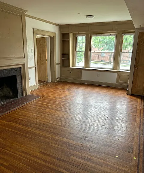 259 W Springettsbury Ave — Photo 2