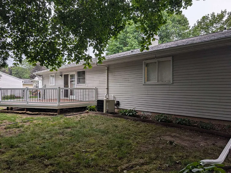 2408 S Gladys Ave — Photo 38