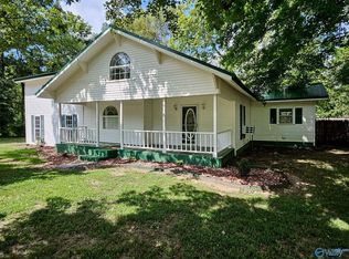 25391 Children St, Elkmont, AL 35620