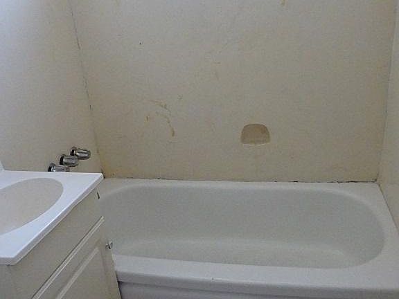 4th image of 1269 E Morton Pl