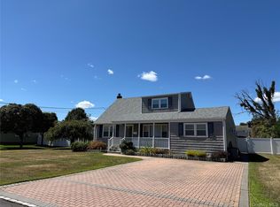 652 Empire Avenue, West Babylon, NY 11704