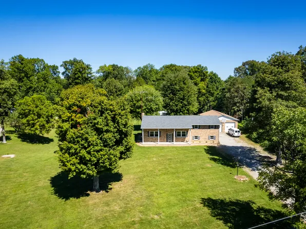 1017 N County Road 1240 E, Seymour, IN 47274