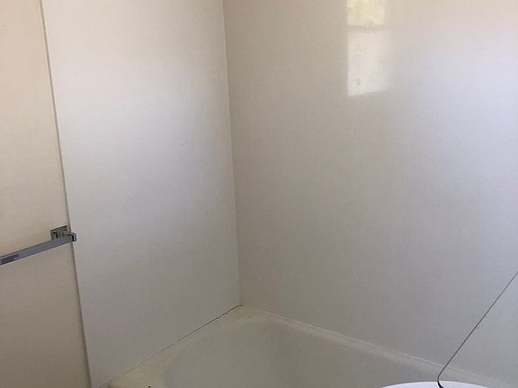 5th image of 704 Allerton St