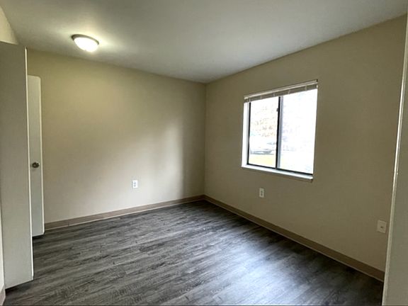 4th image of 2935 Oak Valley Ave SW #2839-301