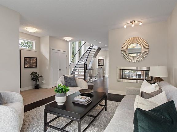 5th image of 2741 E 16a St SE