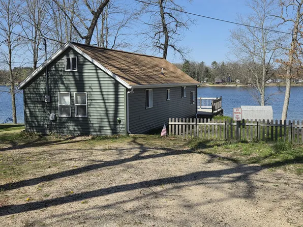 12083 N Lake St, Bitely, MI 49309