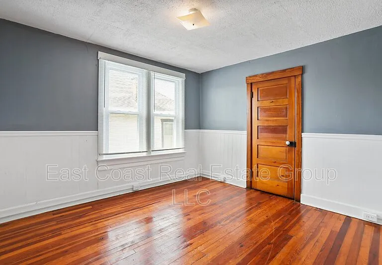39 W Wilson Blvd — Photo 21