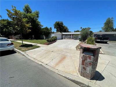 8155 Aura Ave, Reseda, CA, 91335
