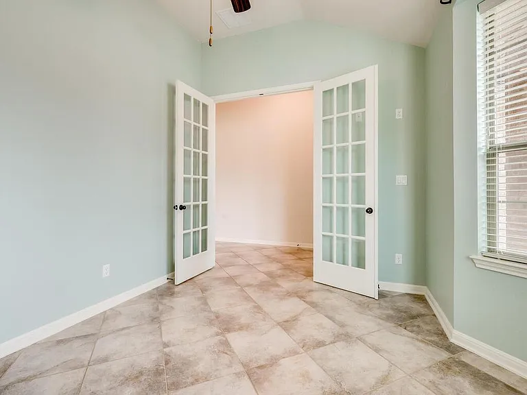 2200 Hilltop Climb Dr — Photo 7