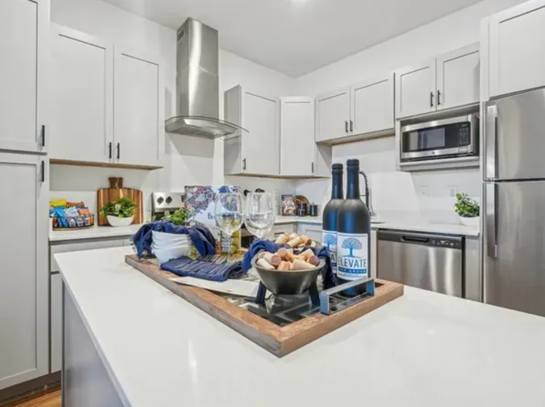 The Covey at Lake Jeannette, 4408 N Church St #103, Greensboro, NC 27455