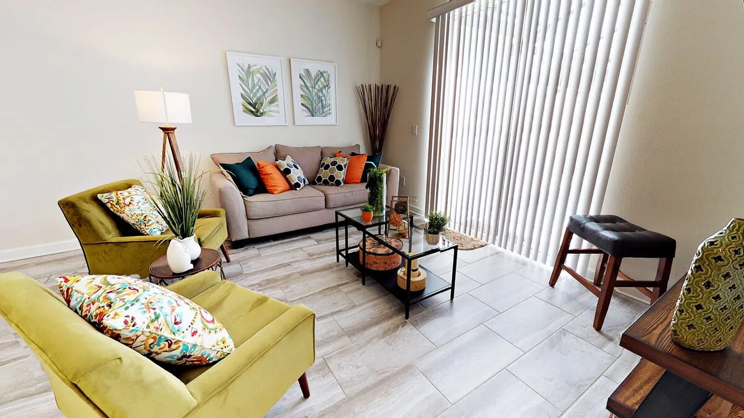 4 bed, 3.0 bath, 1948 sqft, $3,480 — Photo 1