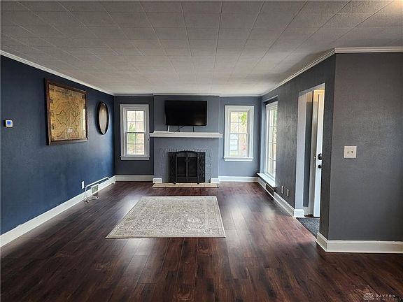 4th image of 138 Thelma Ave