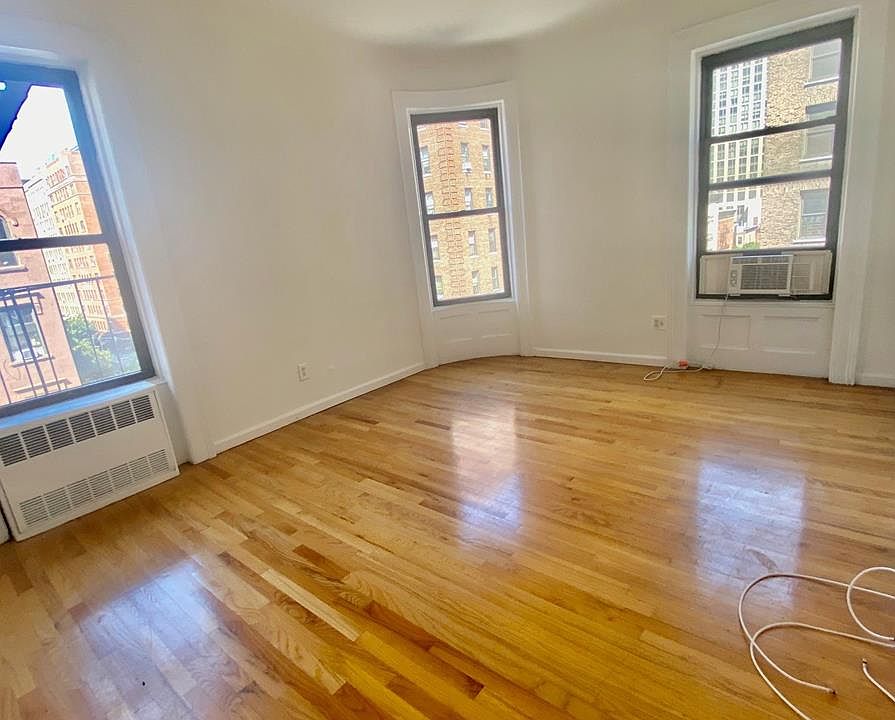 1st image of 140 E 92nd St APT 5N