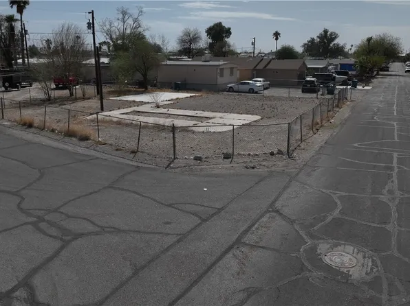 1854 Del Norte Dr, Bullhead City, AZ 86442